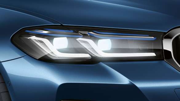 BMW Laserlight BMW 5 Series Sedan G30 BMW Laserlight BMW 5 Series Sedan G30 Facelift 2020 Phytonic Blue close-up front