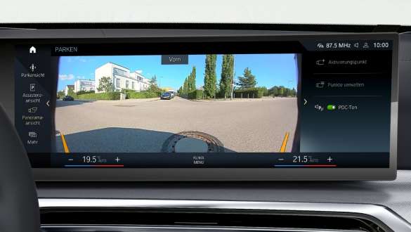 Parking Assistant Plus BMW M440i xDrive Gran Coupé G26 Parking Assistant Plus BMW M440i xDrive Gran Coupé G26 interior control display