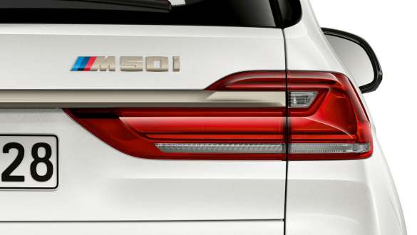 BMW X7 M50i G07 2019 model designation at the rear BMW X7 M50i G07 2019 model designation at the rear