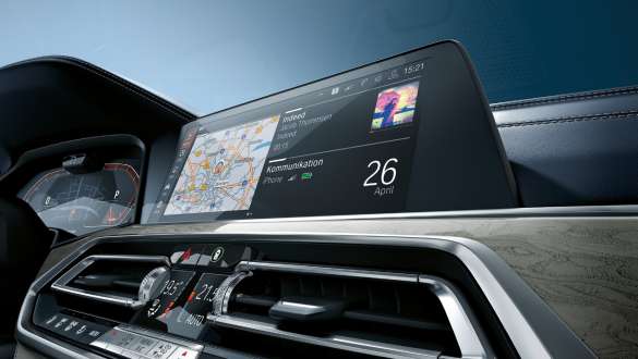 BMW X7 M Automobile with BMW Live Cockpit Professional G07 2019 BMW X7 M Automobile with BMW Live Cockpit Professional G07 2019