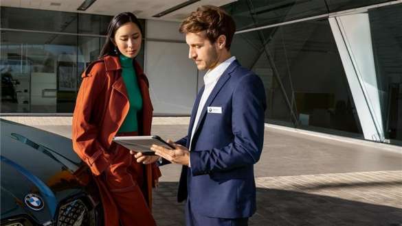 Provide your Qantas Frequent Flyer number to your dealership at time of purchase. Provide your Qantas Frequent Flyer number to your dealership at time of purchase.