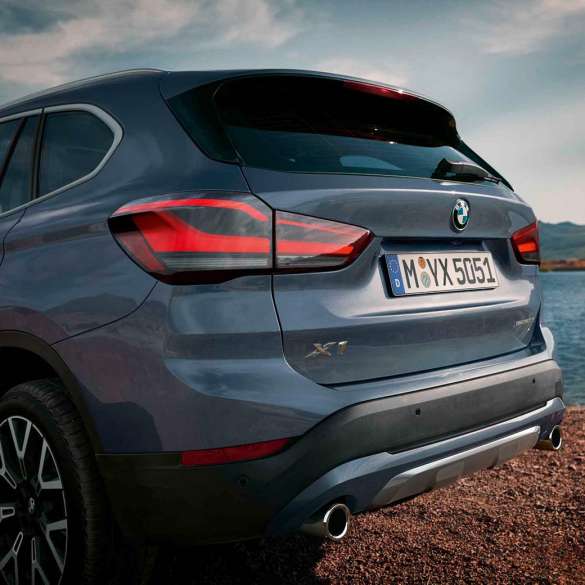 BMW SPECIALISED REPAIR EQUIPMENT<sup>[3]</sup>