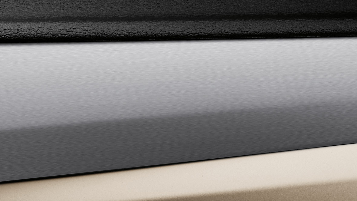 BMW interior trim strips in Finebrushed aluminium