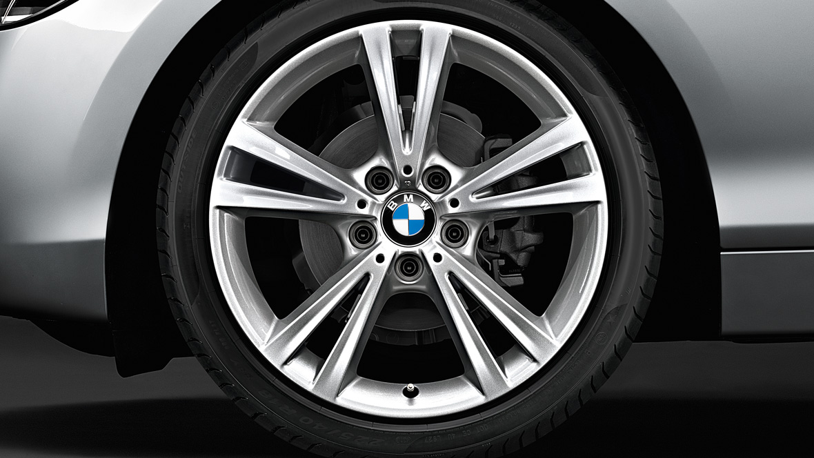 18'' BMW light alloy wheel Doublespoke style 385 Reflex Silver 18'' BMW light alloy wheel Doublespoke style 385 Reflex Silver