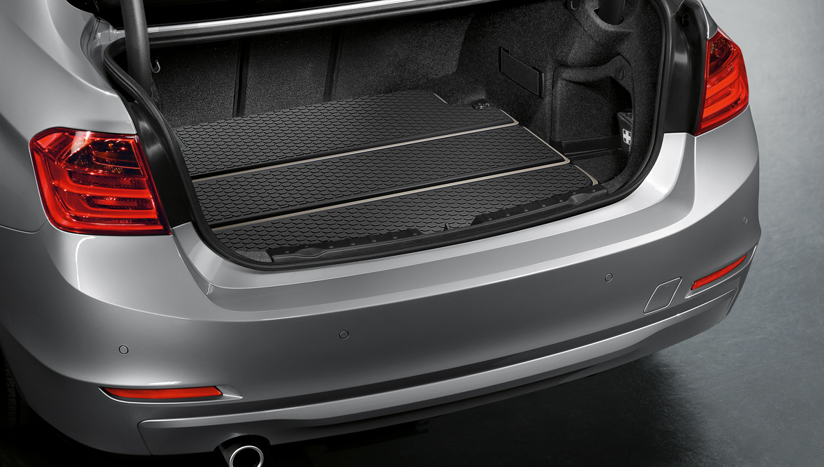 BMW luggage compartment fitted mat