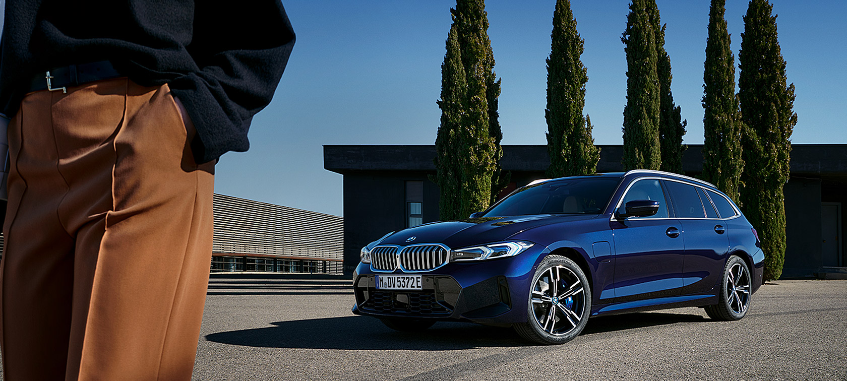 BMW 3 Series Touring: Models, technical Data, Hybrid & Prices