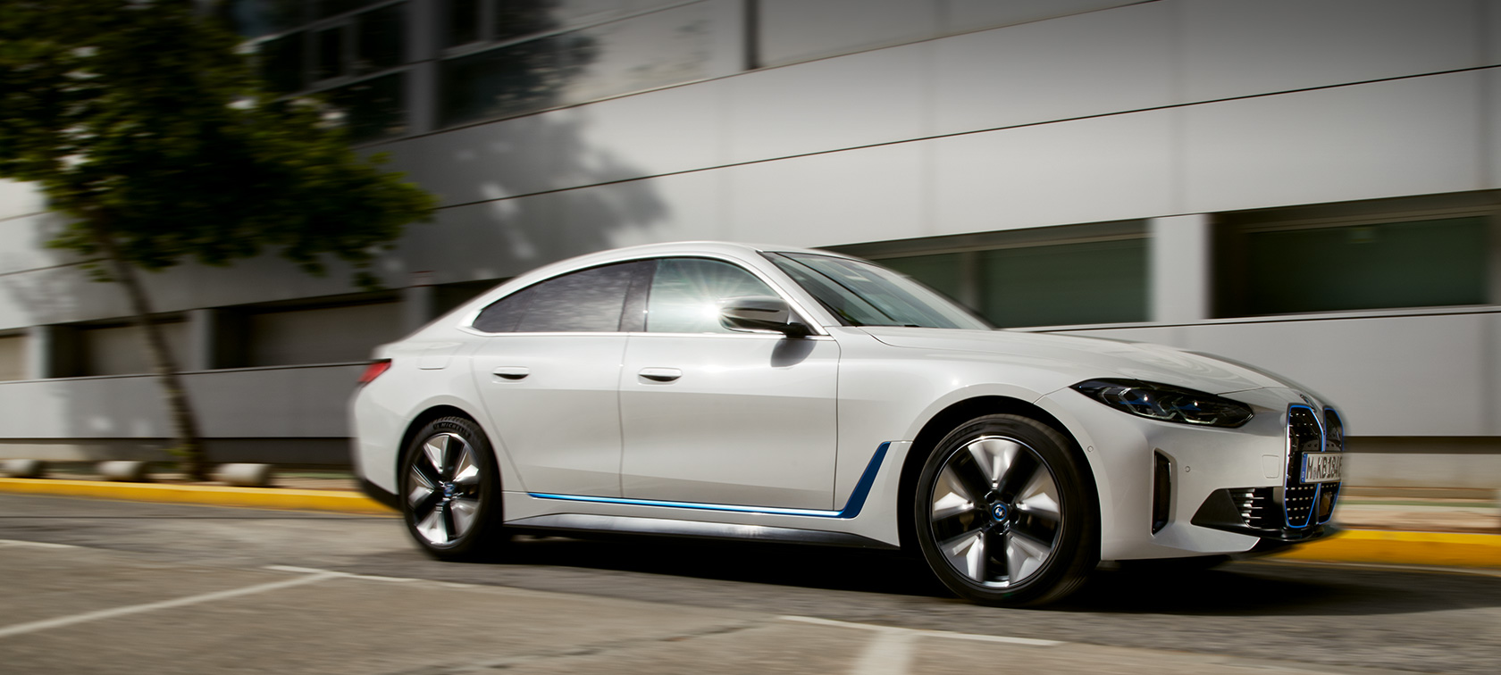 BMW i4 electric car (G26E): Engine & Technical Data