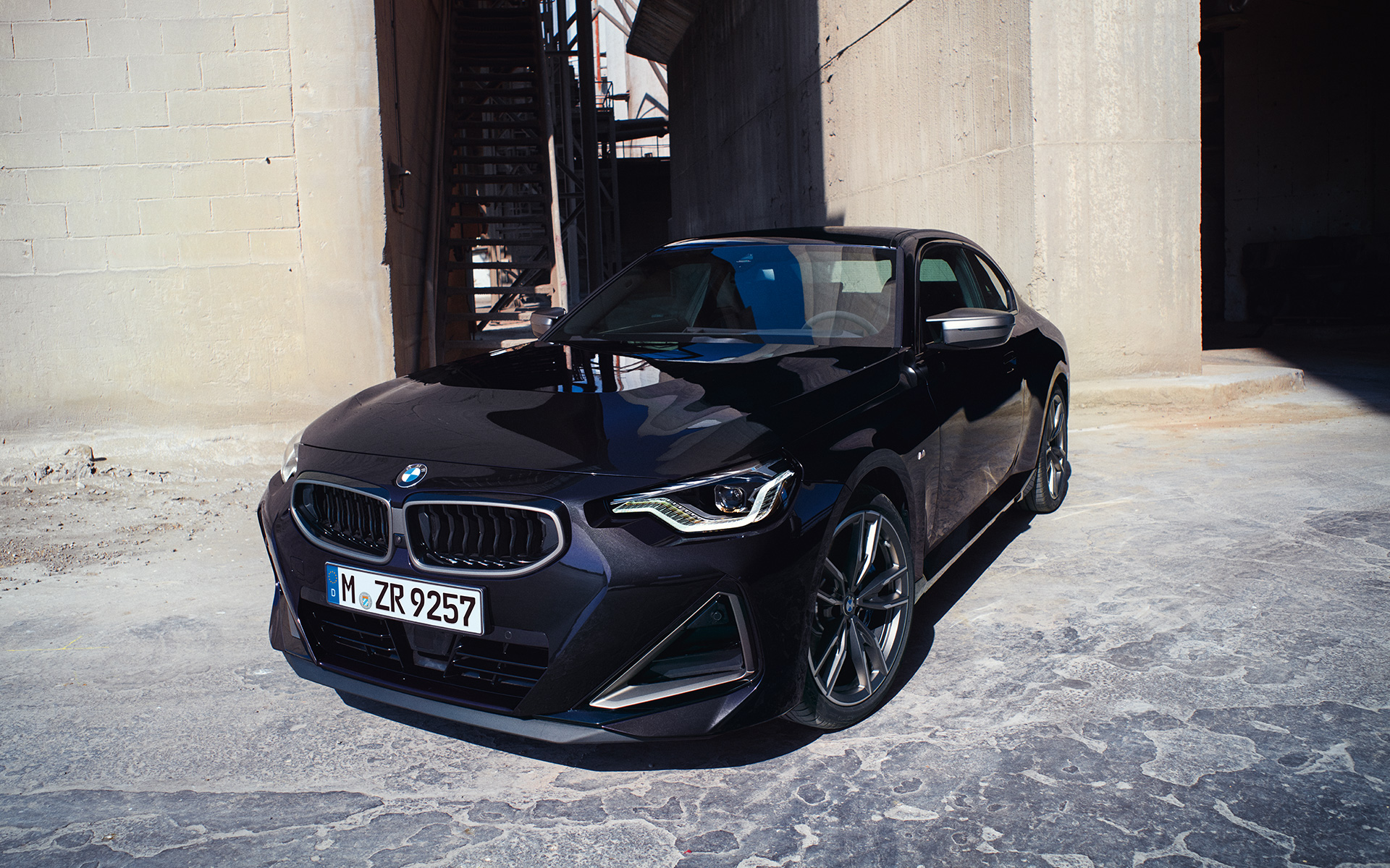 BMW M240i Coupé (G42) Discover Highlights BMW Australia