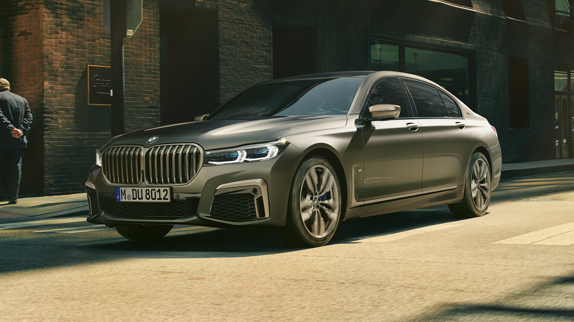 BMW M760Li xDrive Sedan: Inspire | BMW.com.au