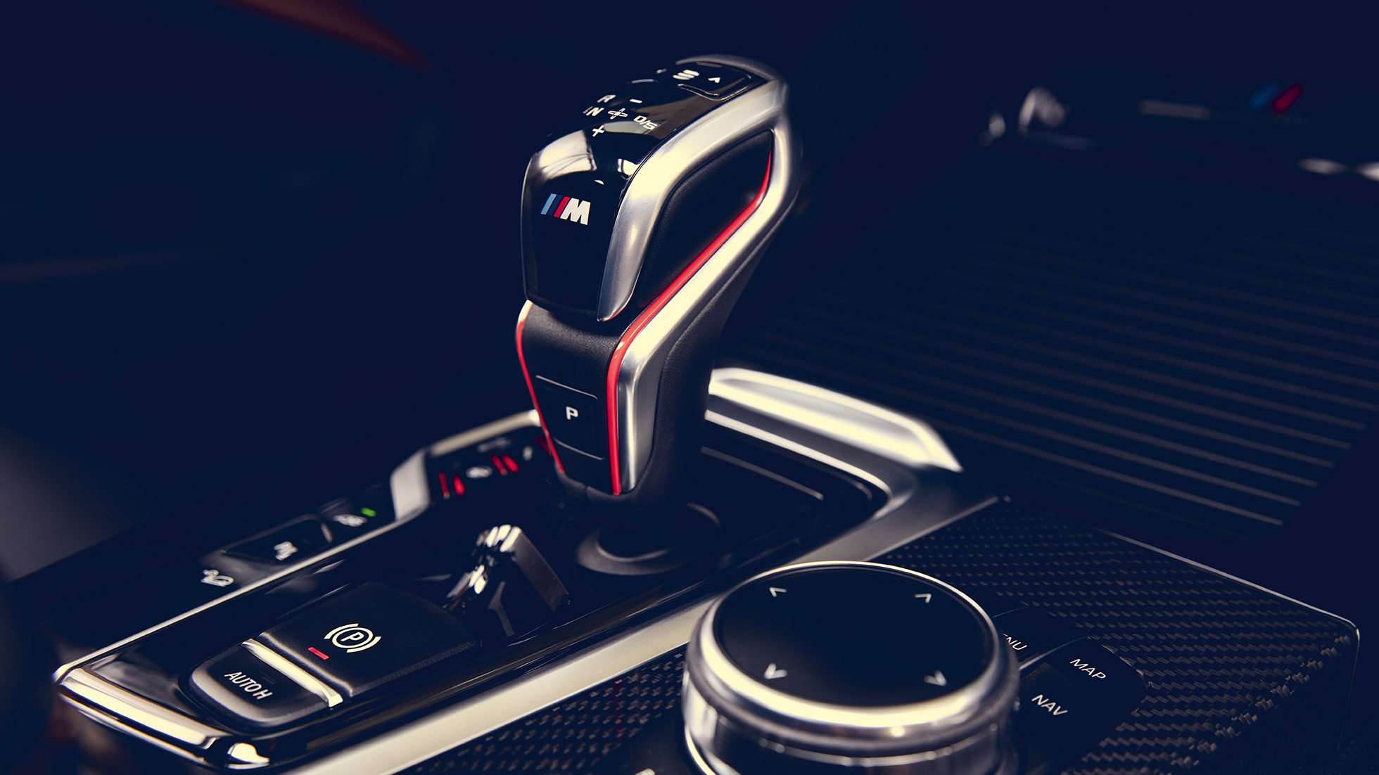 BMW X3 M Competition SUV, M gear selection lever with M logo F97. BMW X3 M Competition SUV, interior, M gear selection lever with M logo F97.