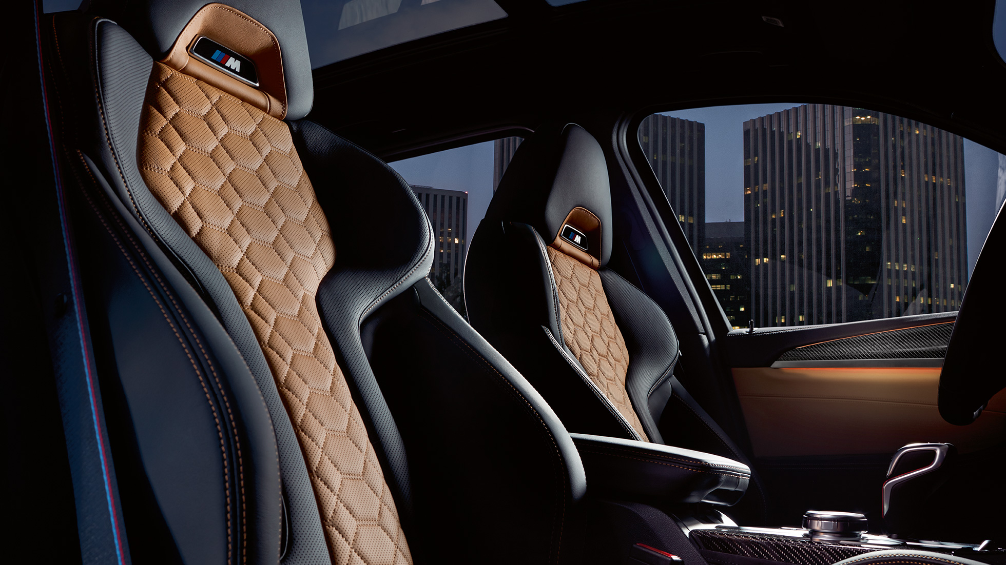 BMW X3 M Competition SUV, M Sport seats F97. BMW X3 M Competition SUV, interior, M Sport seats in ‘Merino’ leather with Alcantara F97.