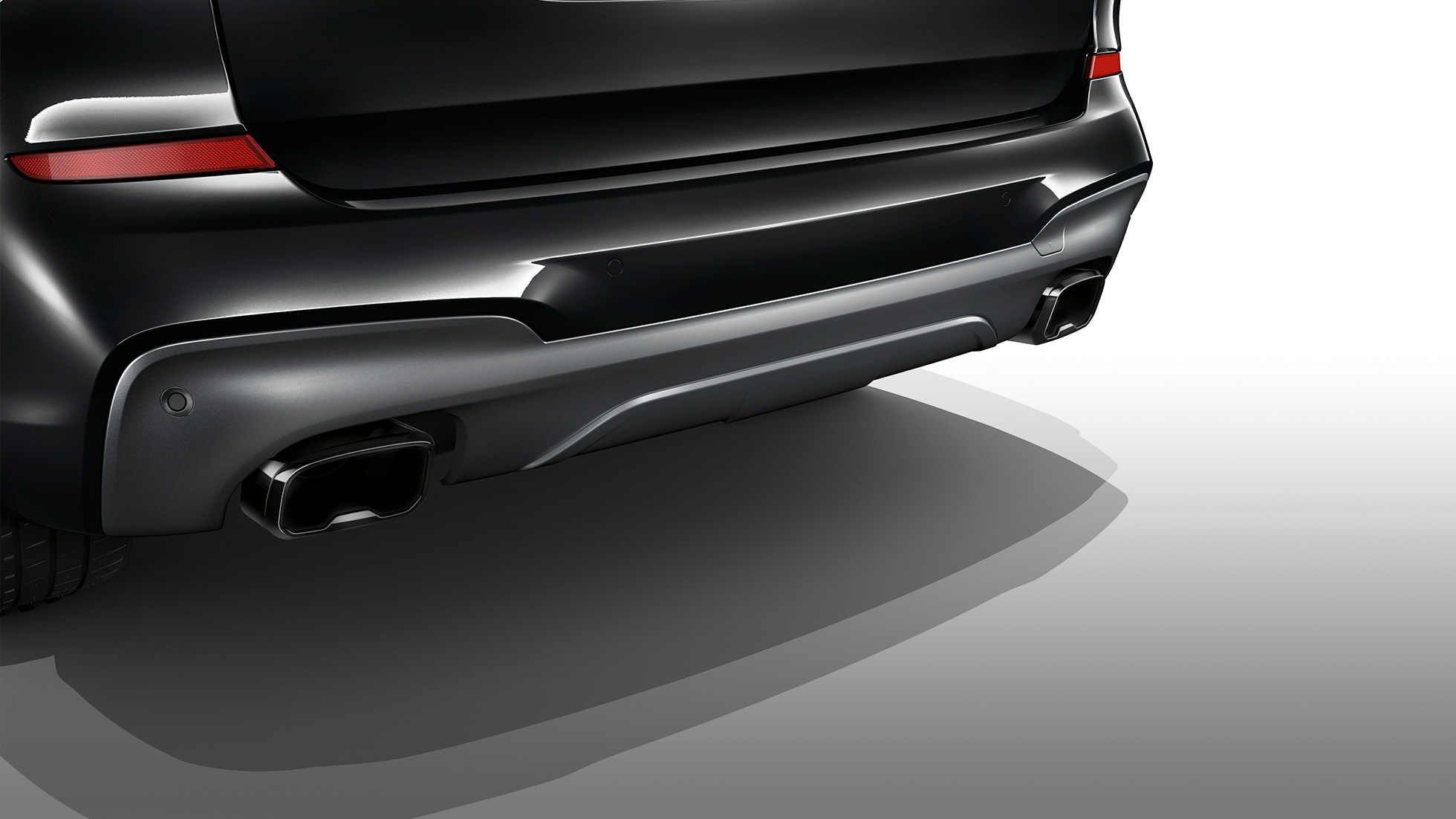 BMW X3 M40i SUV, tailpipe trims F97. BMW X3 M40i SUV in Black Sapphire metallic, exterior, tailpipe trims in Black Chrome F97.