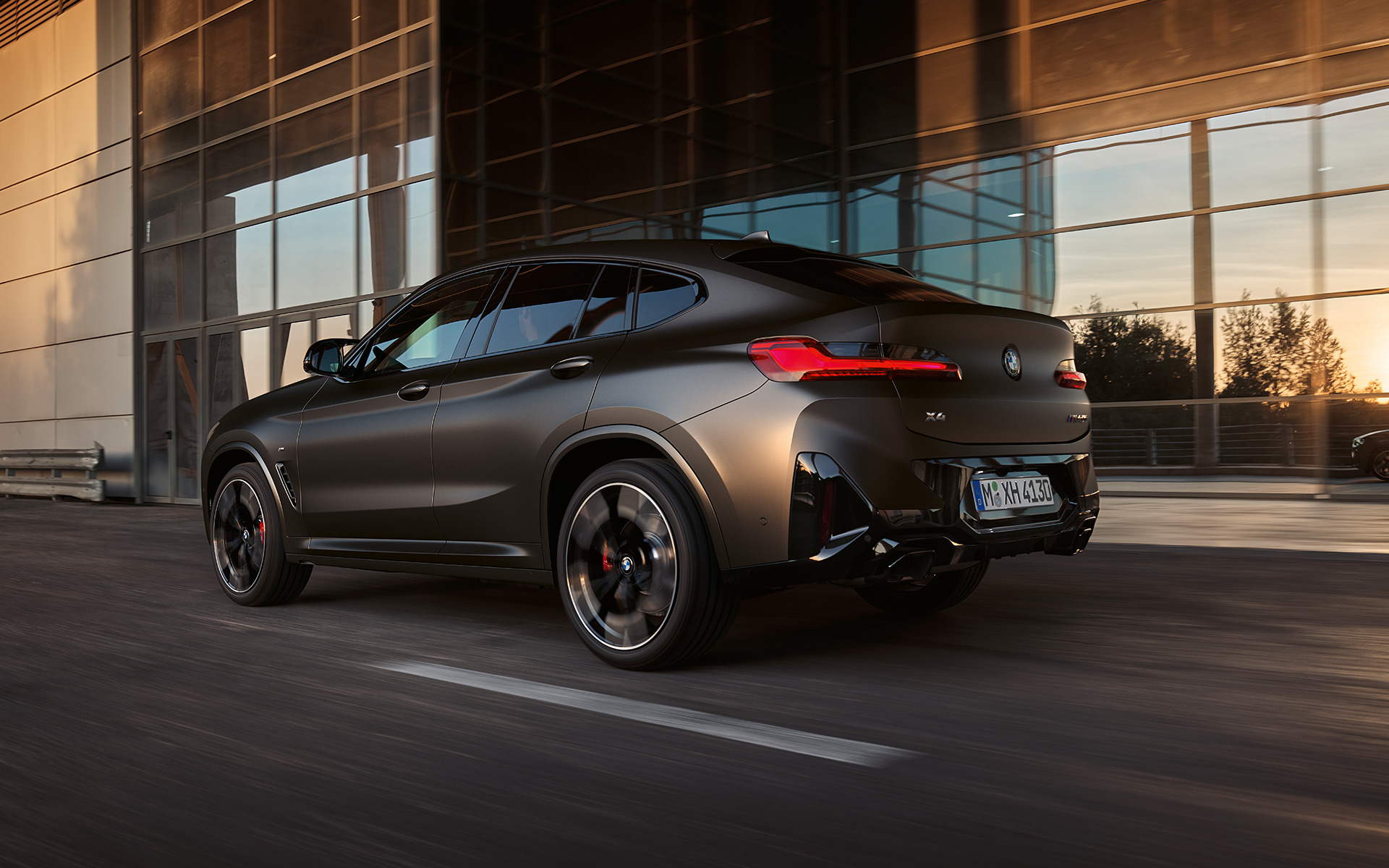 BMW X4 M SUV (F98, G02) Models & Technical Data