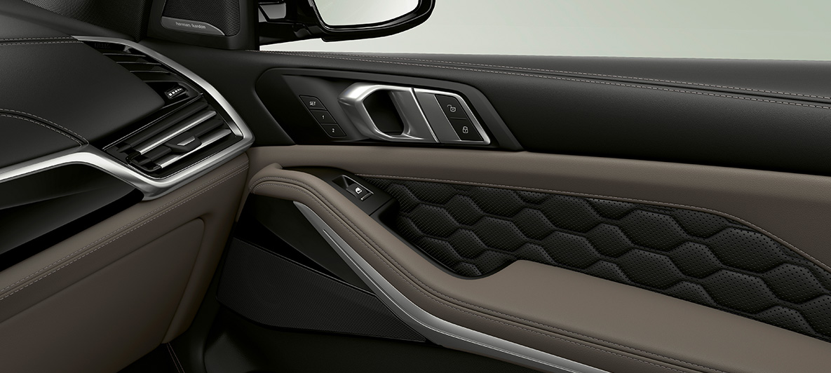 Full leather 'Merino' BMW X5 M SUV F95 Full leather 'Merino' BMW X5 M SUV F95 interior