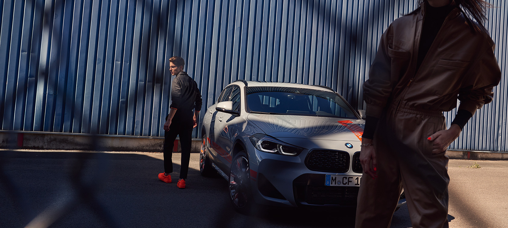 Three quarter front view BMW X2 SUV F39 BMW X2 SUV 2020 F39 Brooklyn Grey three quarter front view