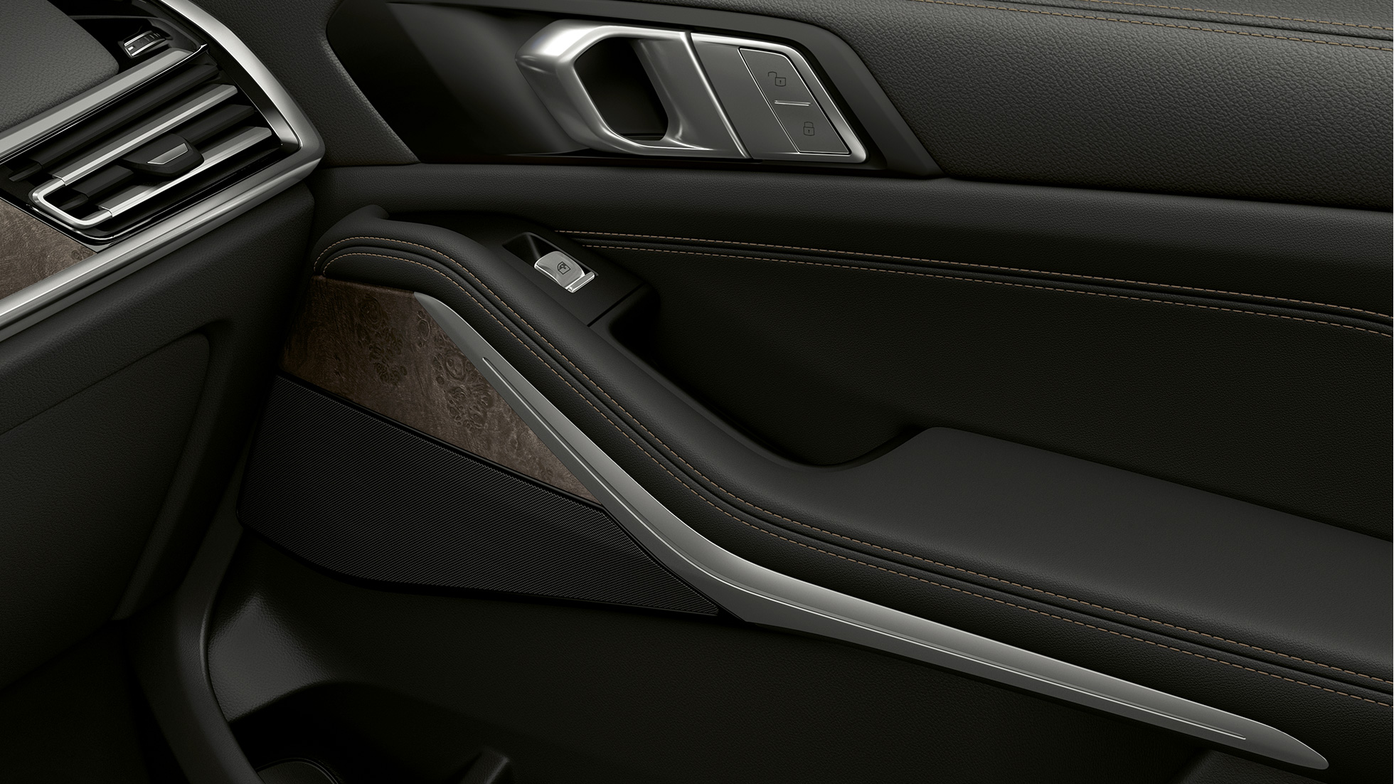 BMW X7 SUV, inner door G07 Close-up of the inner door of the BMW X7 SUV G07