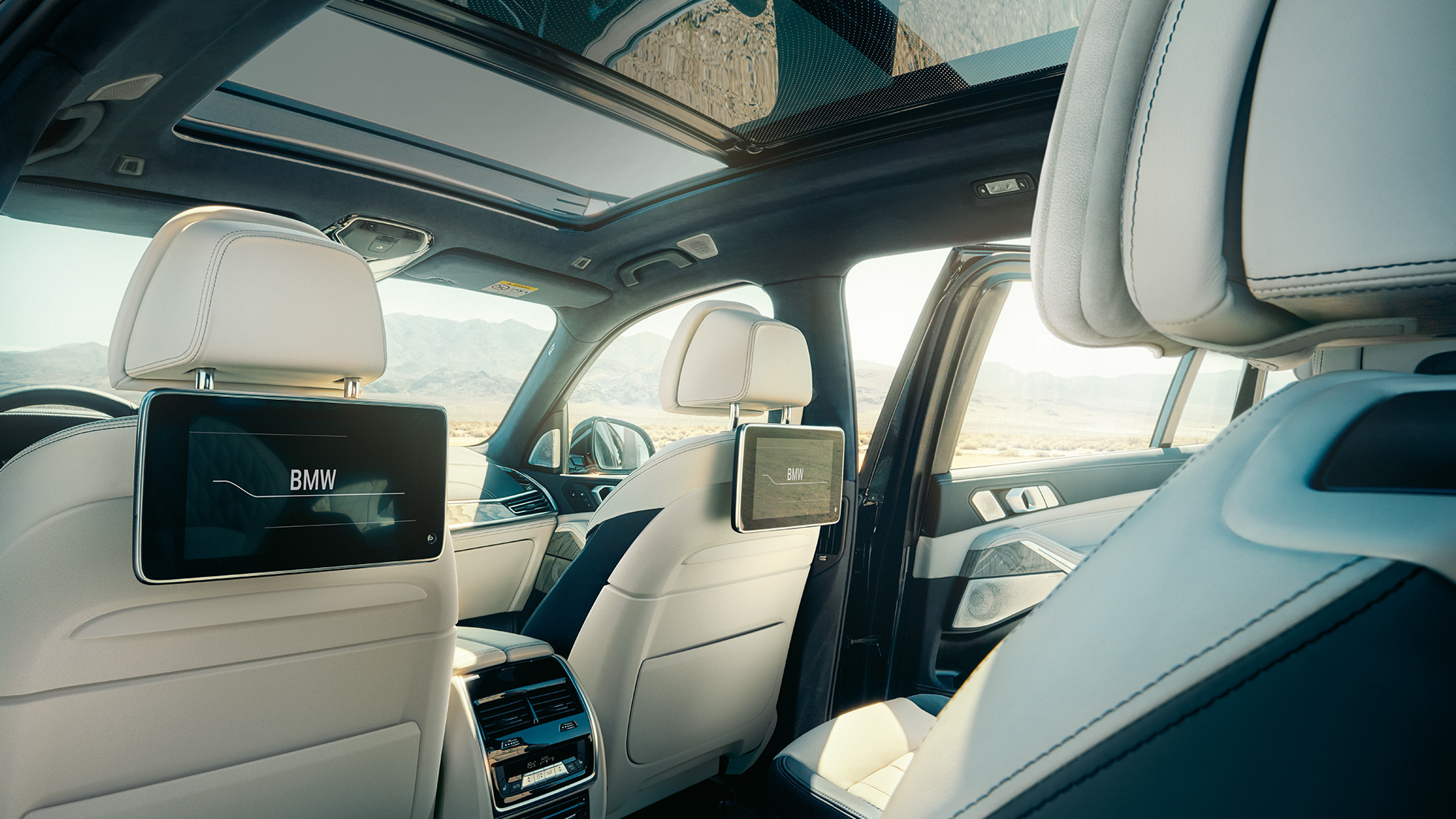 BMW X7 SUV interior G07 BMW X7 SUV interior: perspective from the third row of seats G07