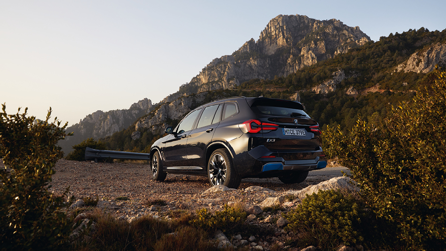 THE iX3 OFFER THE iX3 OFFER