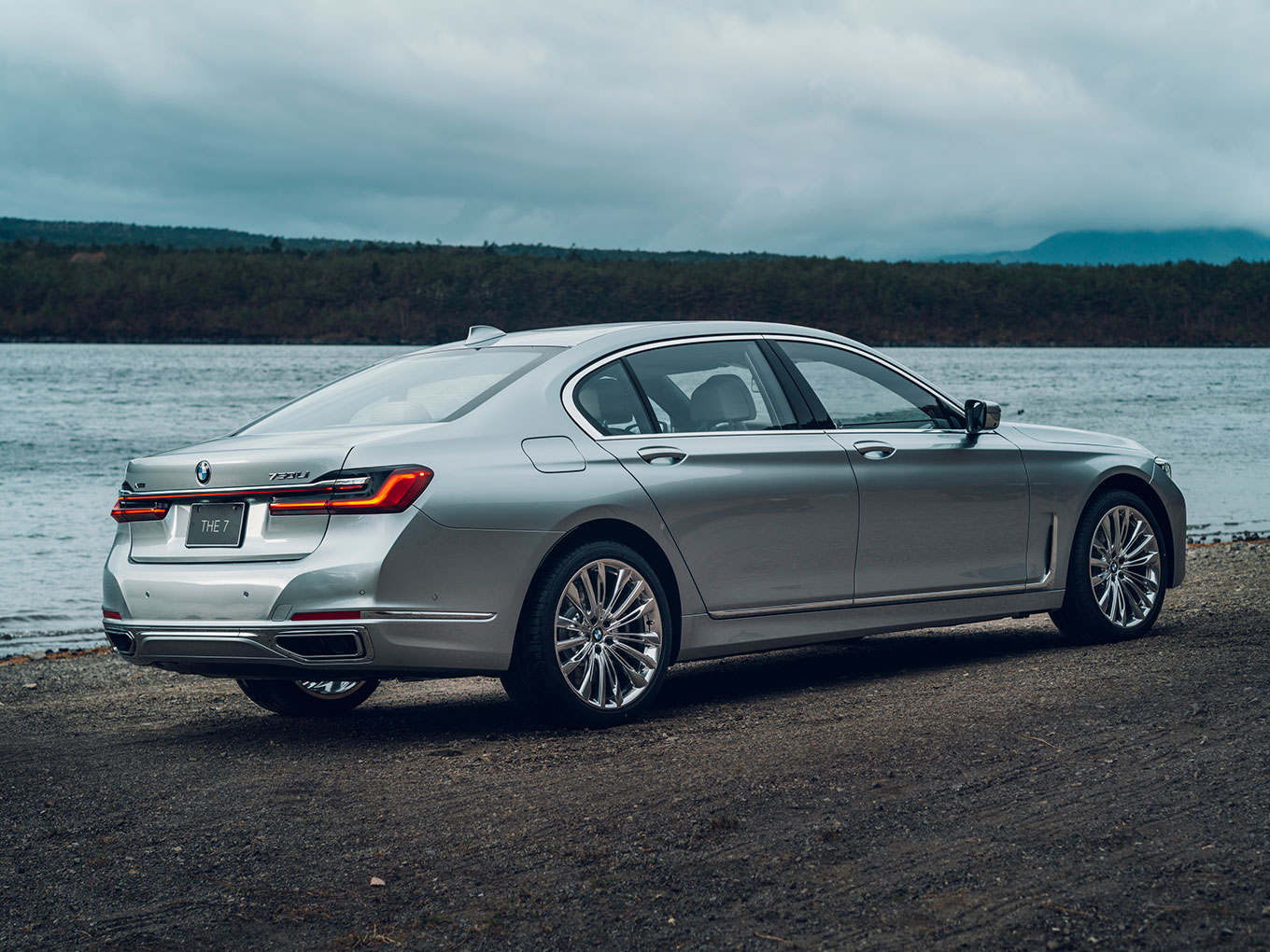 BMW 7シリーズ Pure Metal Edition