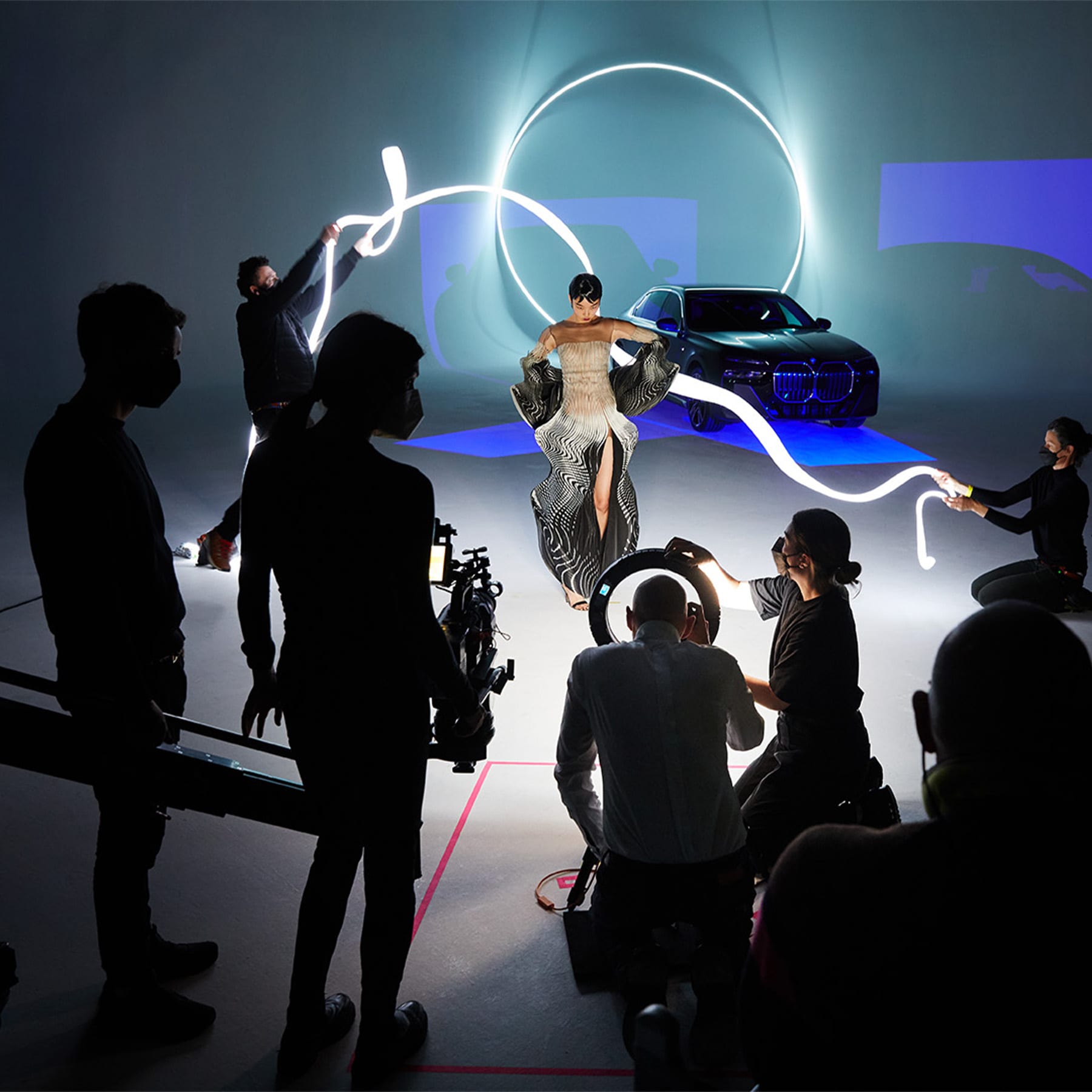 Nick Knight ; photo de mode ; BMW i7 ; BMW série 7 ; Métavers ; Photographie ; Art ; Showstudio ; Londres