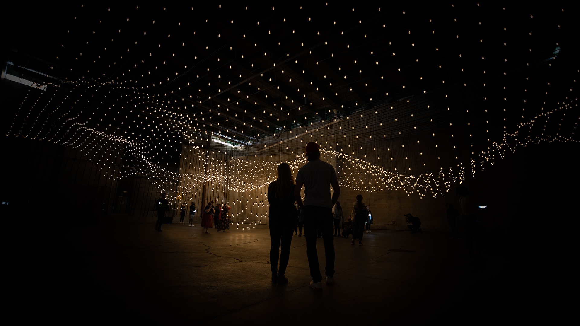 Rafael Lozano-Hemmer; Art Basel 2022; Pulse Topology; installazione artistica; arte contemporanea, BMW i7