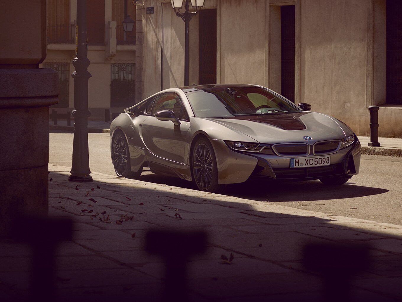 THE i8