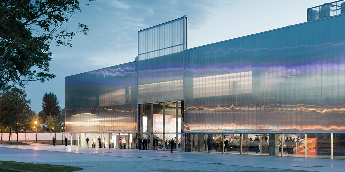 Architect Rem Koolhaas S Major Buildings Bmw Com