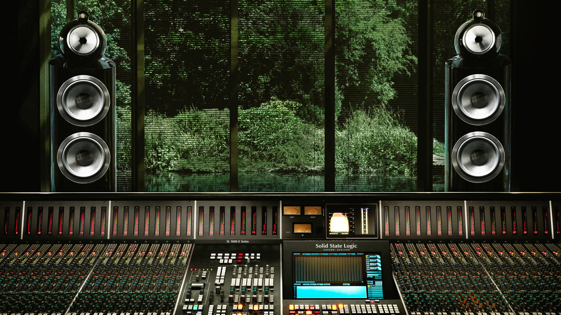 Soundcheck The Best Songs To Test Car Speakers Bmw Com