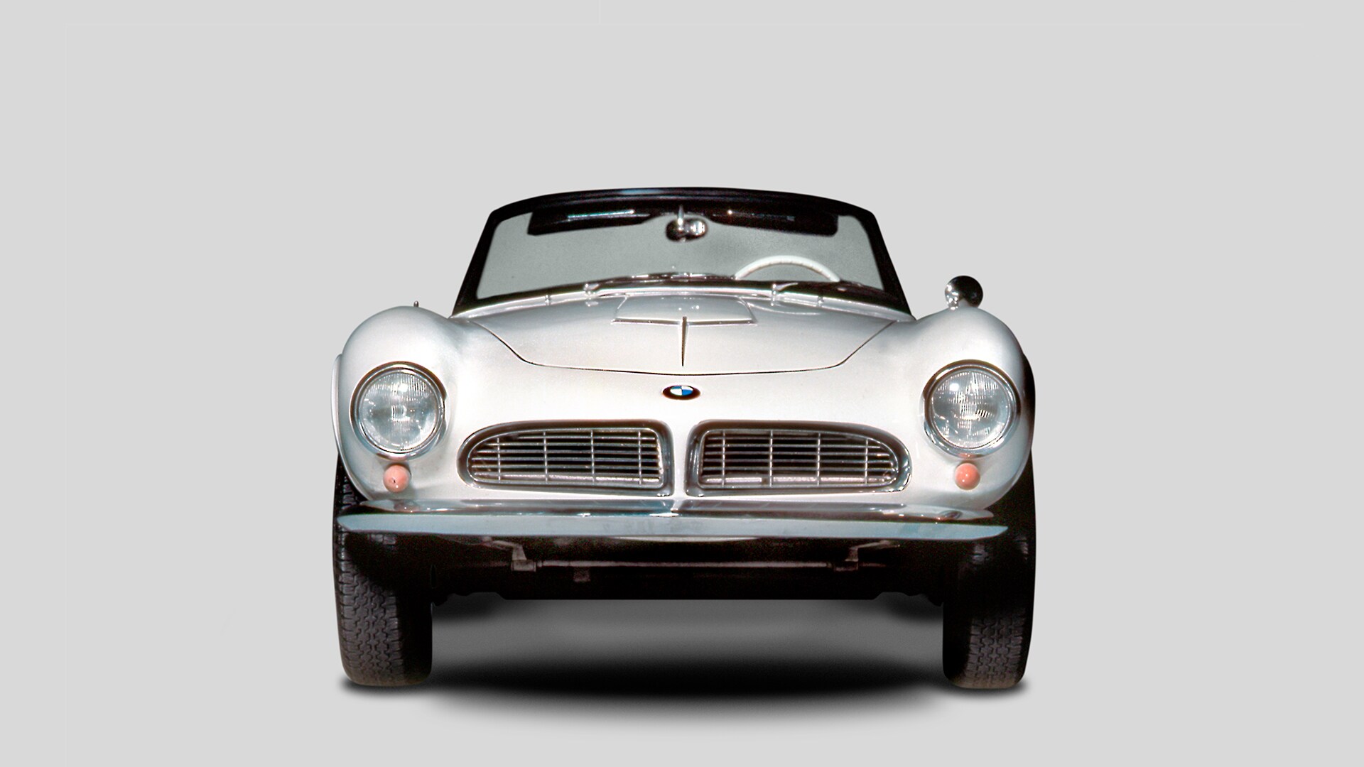 過去 現在 未来をつなぐ デザイン アイコンの歴史 Bmw Com Japan