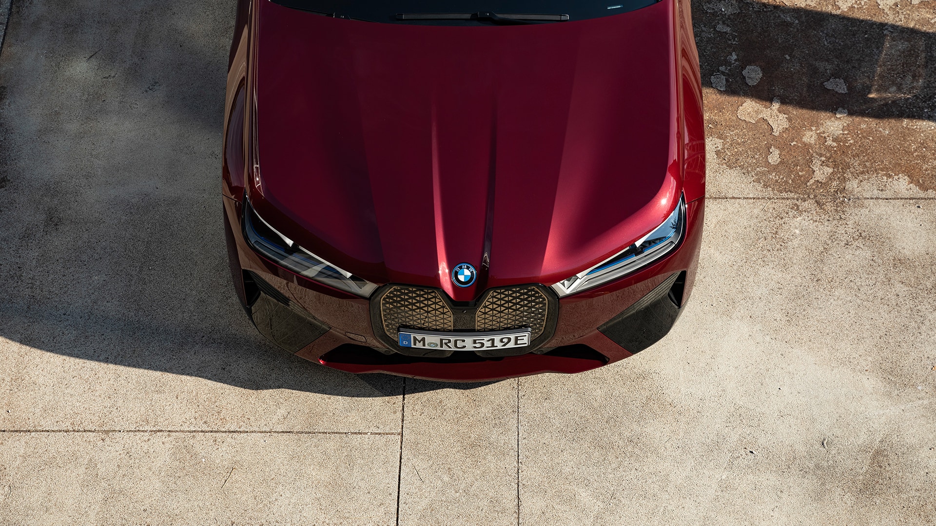 THE iX