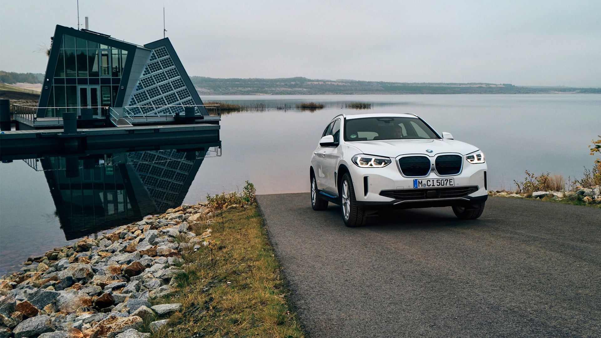 Strom statt Kohle: mit dem BMW iX3 im Lausitzer Seenland