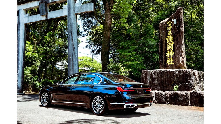 M760Li xDriveは、7シリーズ唯一の“V12”エンジンを搭載した最高級モデル