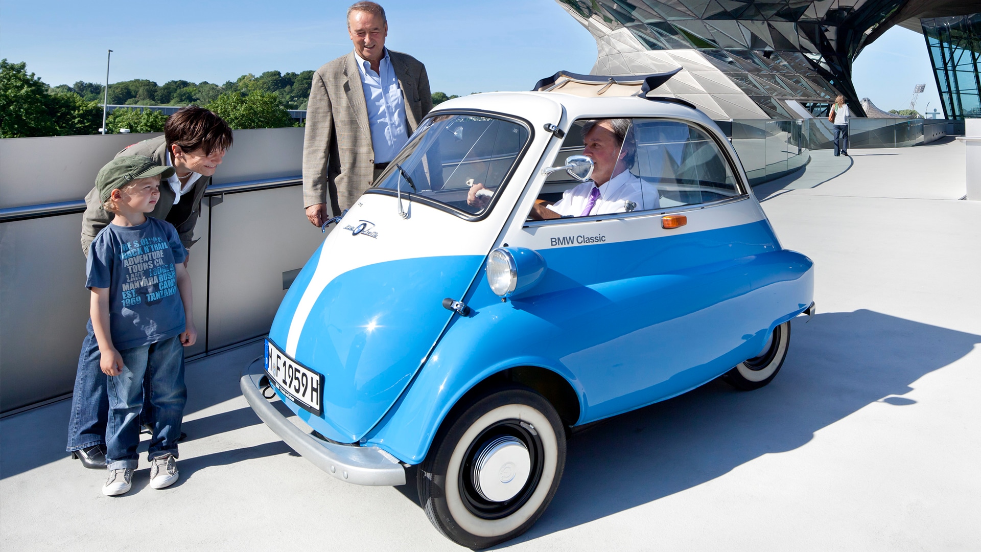 Even today, the classic BMW is extremely popular, whether in the BMW Welt, in the BMW Museum or in the BMW Group Classic. 