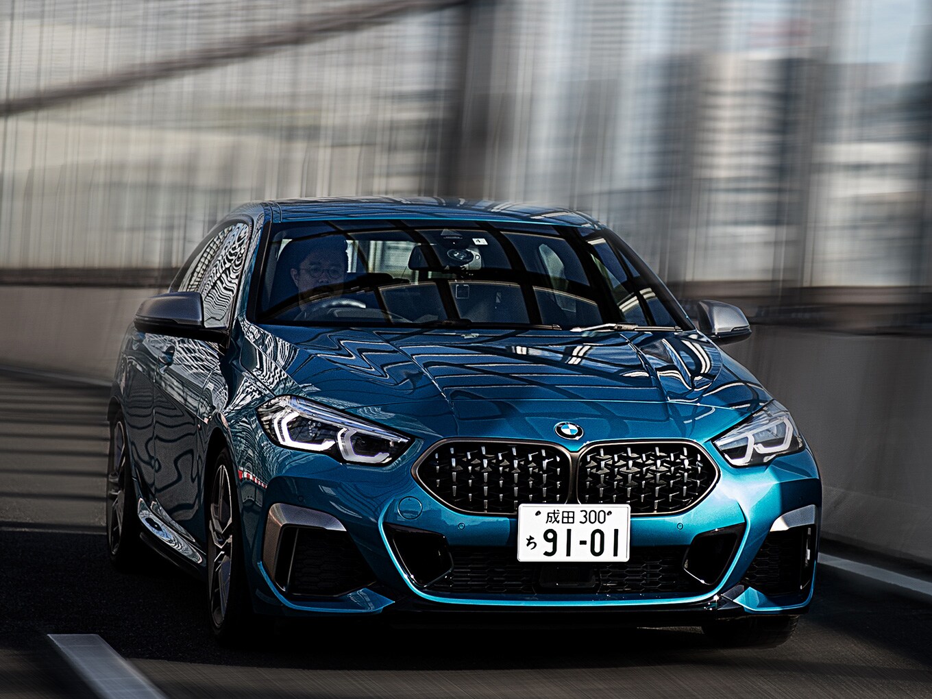 BMW M235i xDrive グラン クーペ