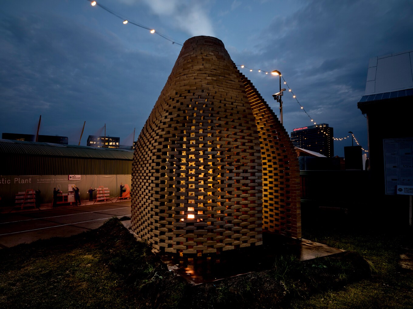 mobile architecture architectural structures without fixed addresses