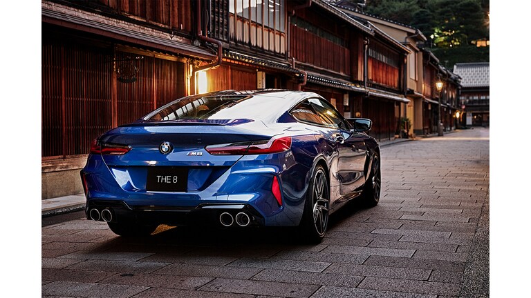 BMW M8クーペ ルーフライン