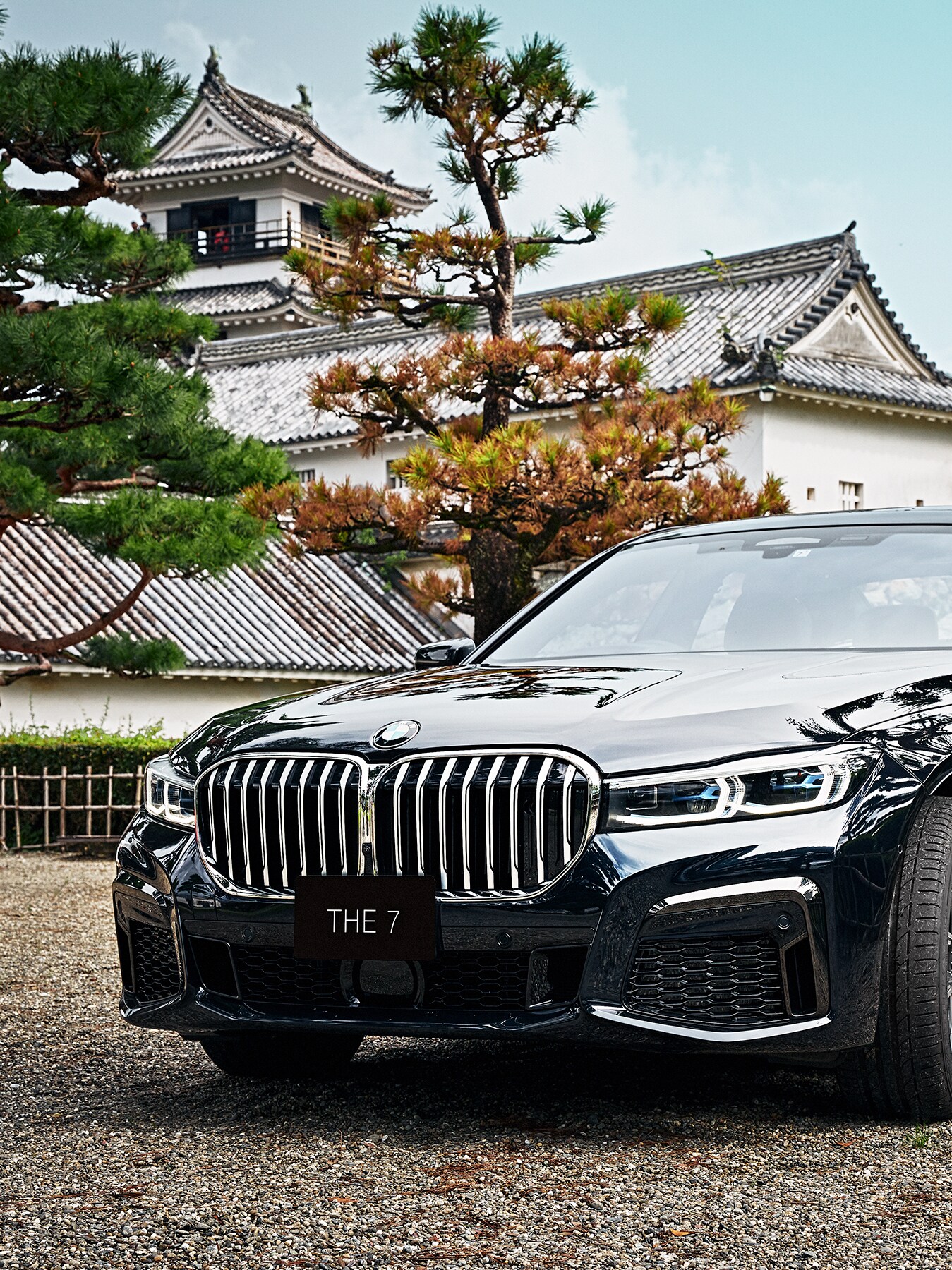 中田英寿が日本を旅する 大阪 聖徳太子の時代から続く 宮大工の技術と思い Bmw Com Japan 中田英寿が日本を旅する 大阪 聖徳太子の時代から続く 宮大工の技術と思い Bmw Com Japan