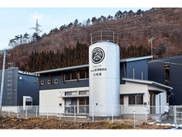 宮城と山形の県境にある新澤醸造店の川崎蔵には、古い酒蔵のような風情はない。