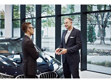 中田英寿とBMW JAPANクリスチャン・ヴィードマン社長