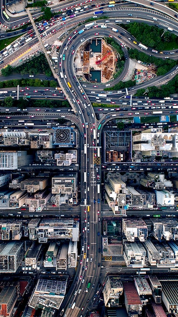 The Most Spectacular Street Circuits In Motorsport Racing | Bmw.Com