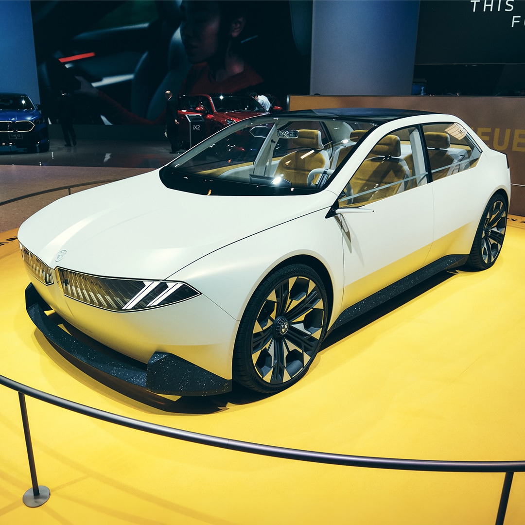 BMW VISION NEUE KLASSEの詳細を見る