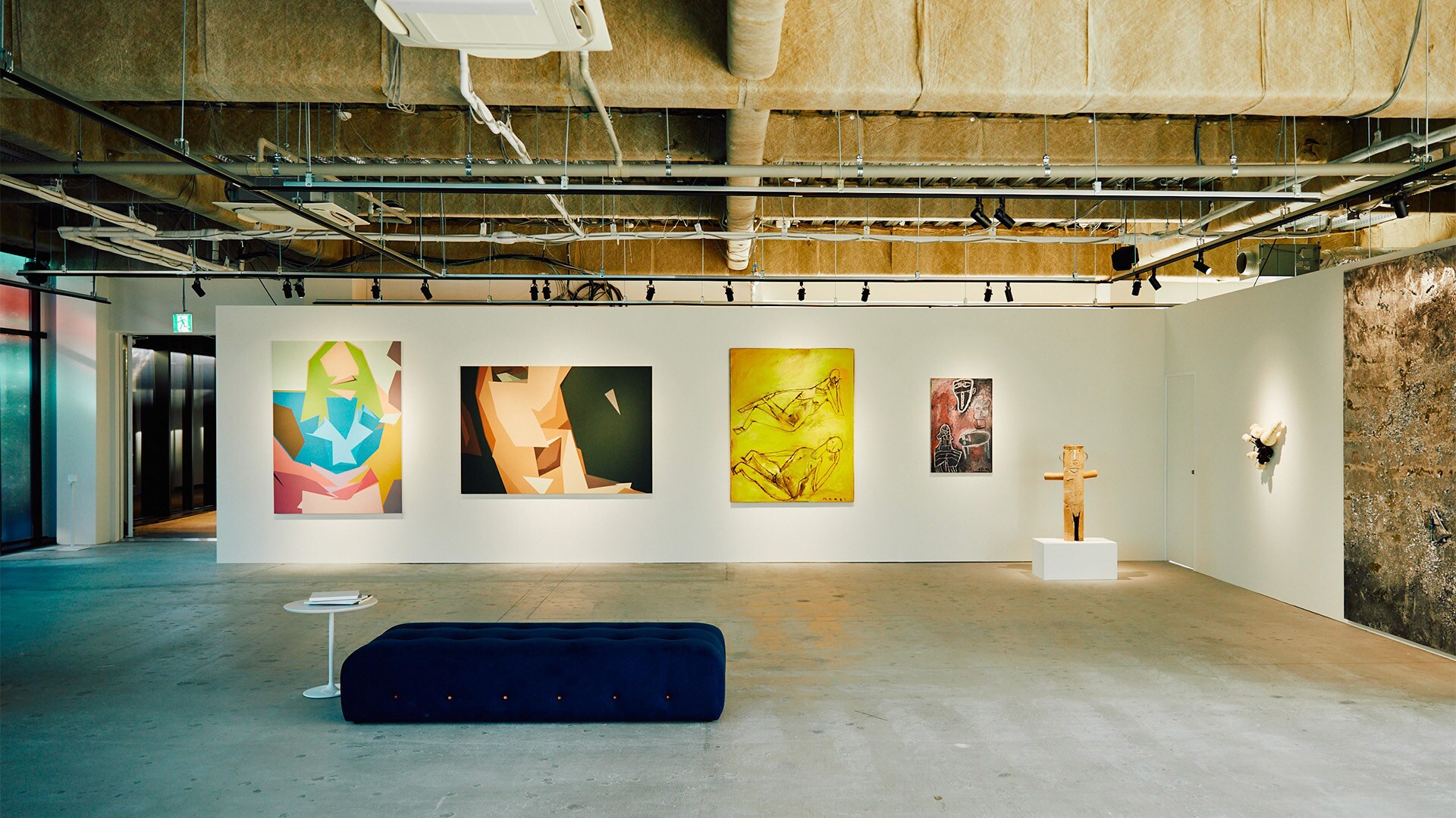 GALLERY SPACE