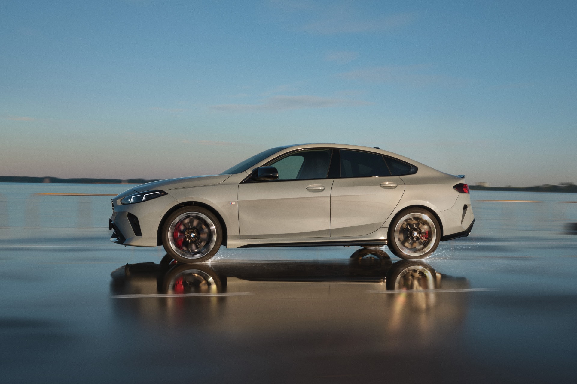 BMW M235 xDrive グランクーペ