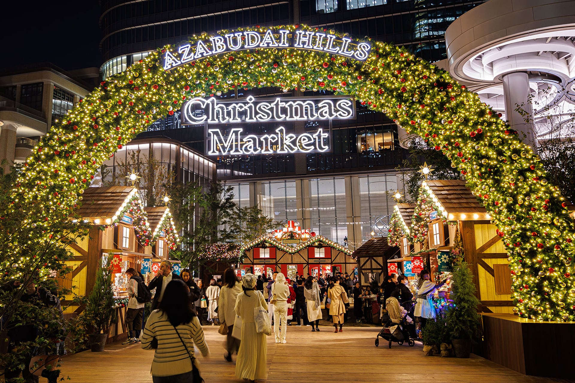 麻布台ヒルズ クリスマスマーケット 2025