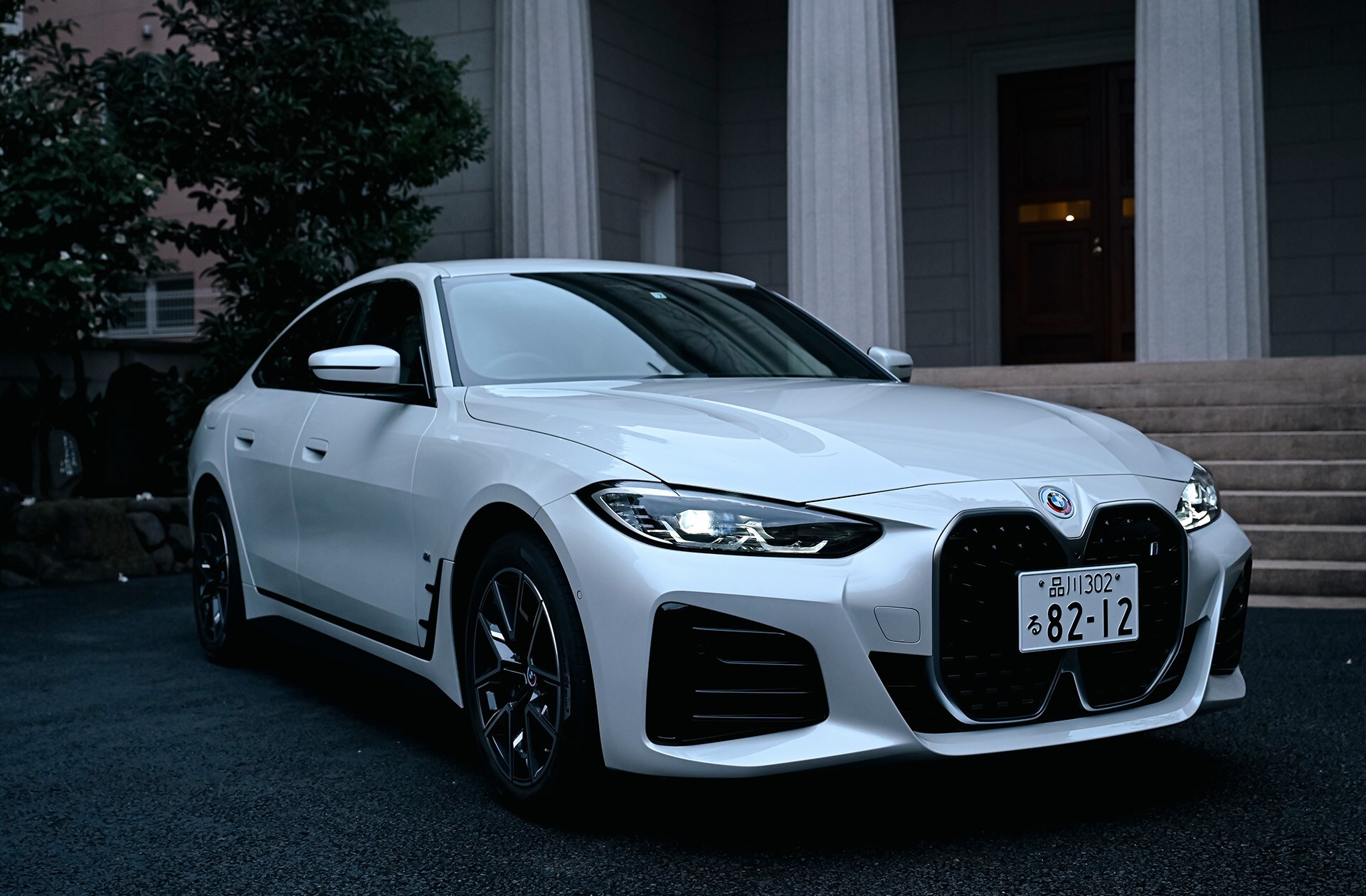BMW i4