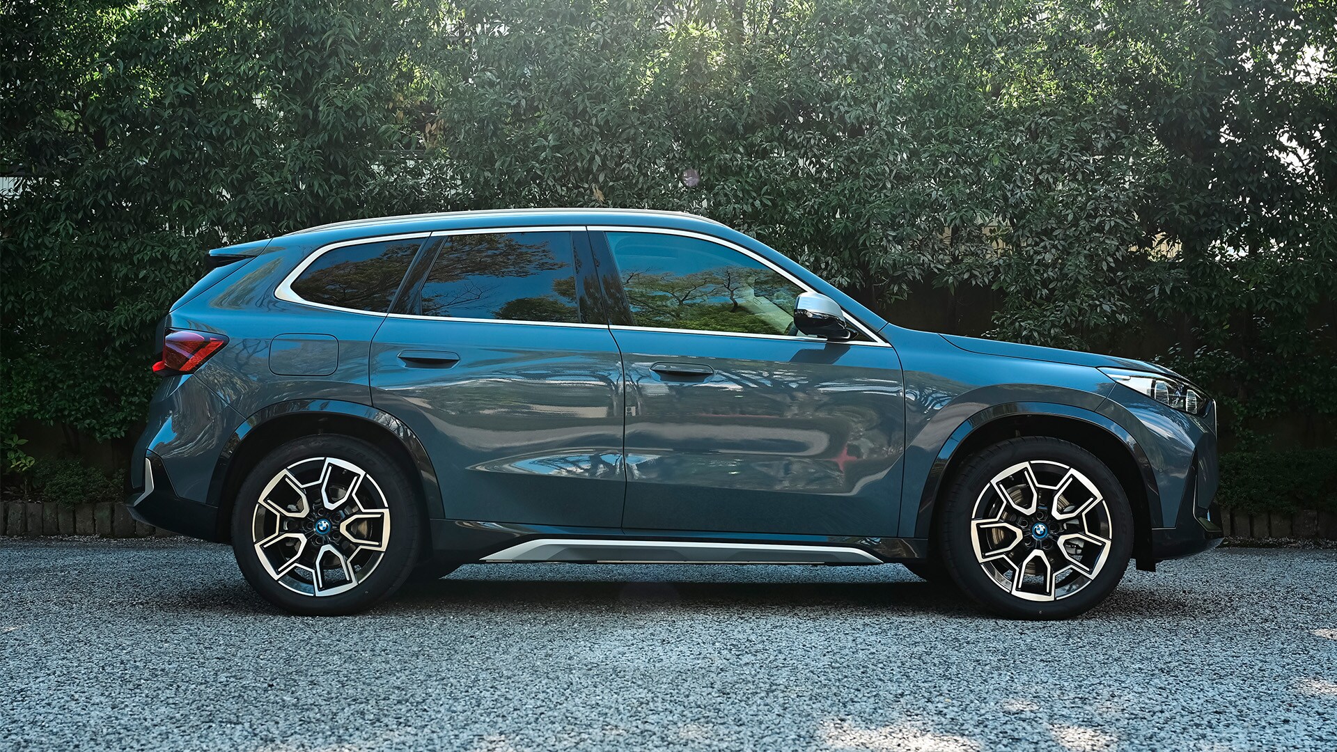 BMW iX1 xDrive30 xLine