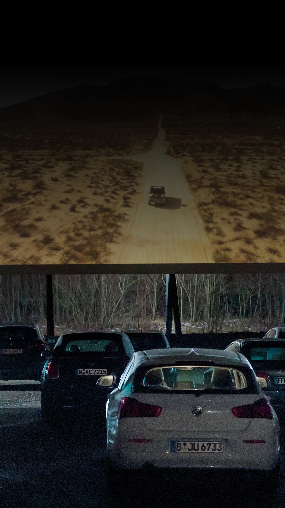 Drive Thru Movie : Drive Thru 2007 Kill Count Youtube - Customers must leave 9' spacing between vehicles;