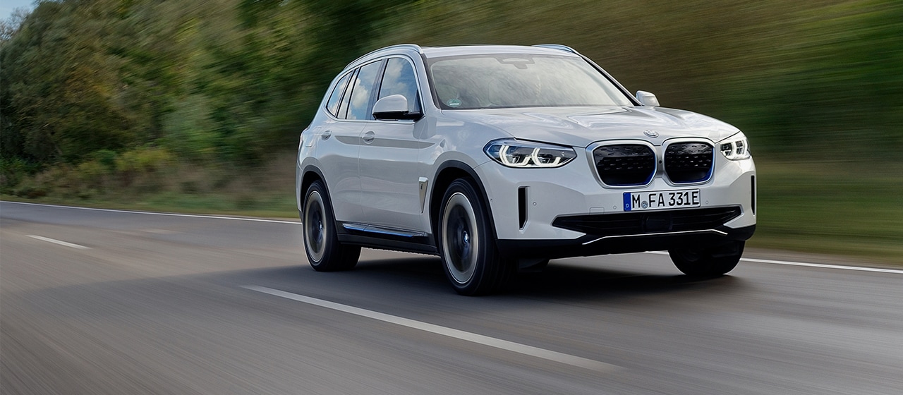 THE iX3