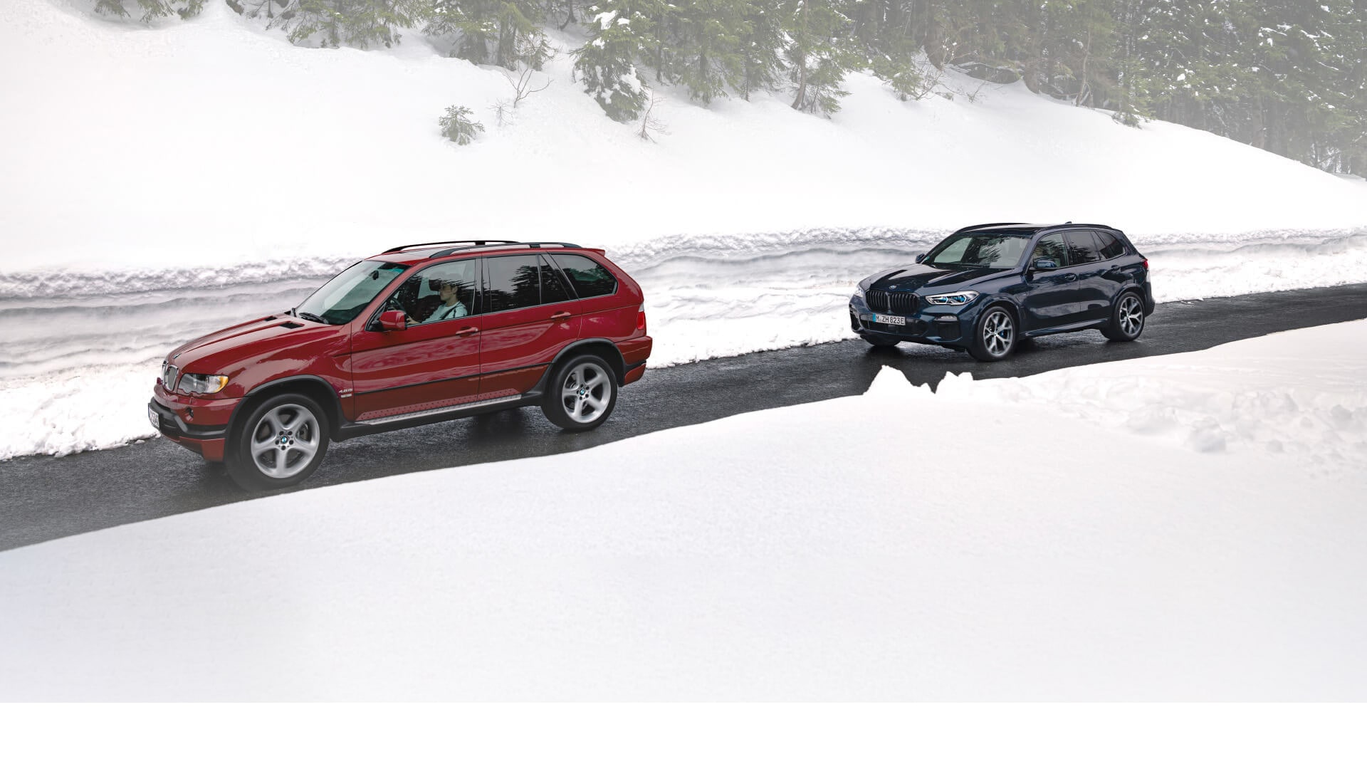 Age no issue: current BMW X5 meets its youngtimer forebear