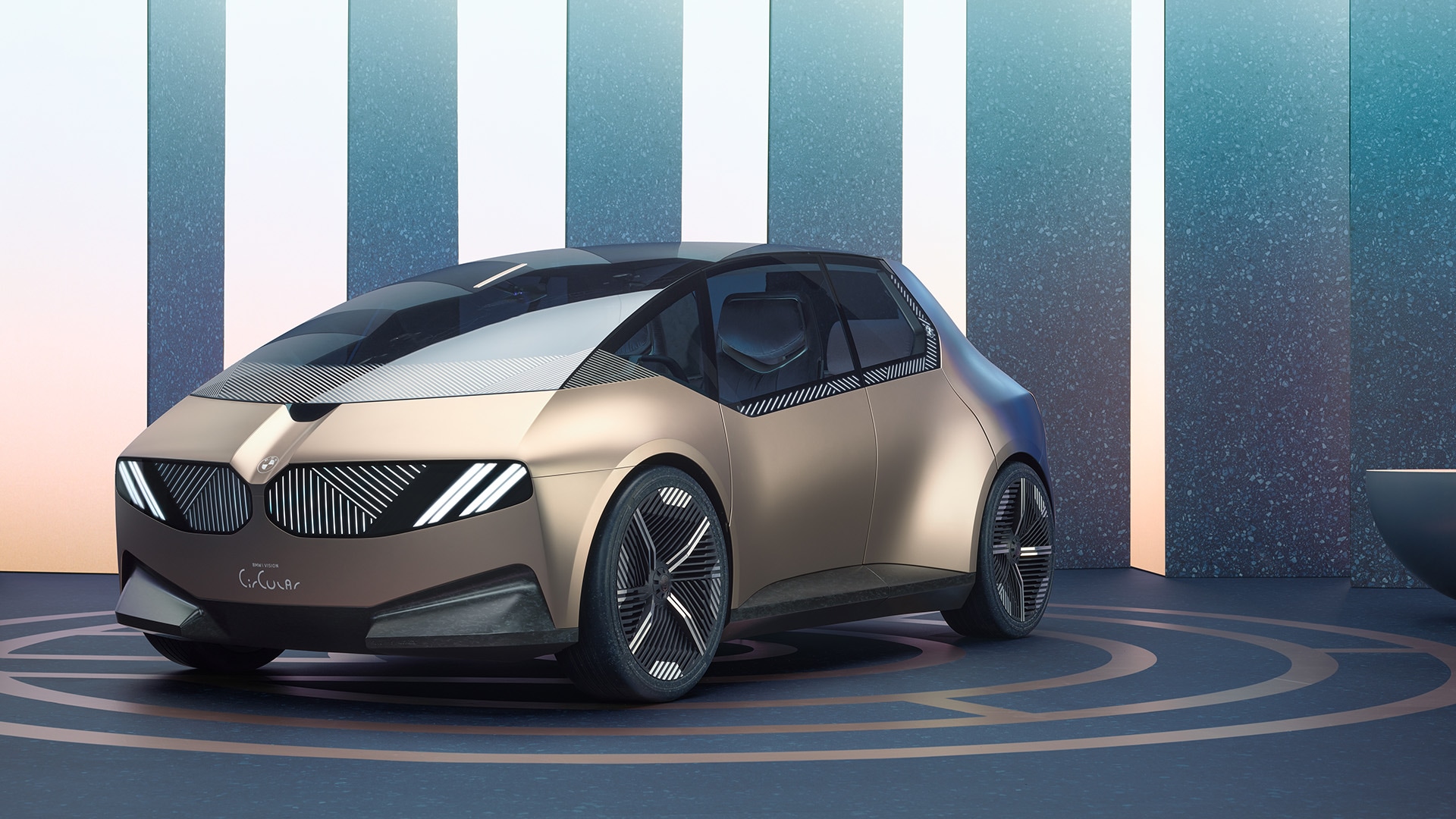 The mission for BMW: The BMW i Vision Circular is designed according to the principles of the circular economy, from its design and development to its production process. The visionary vehicle offers an outlook on what a compact, fully electric vehicle with a focus on sustainability joined with luxury will look like in 2040.